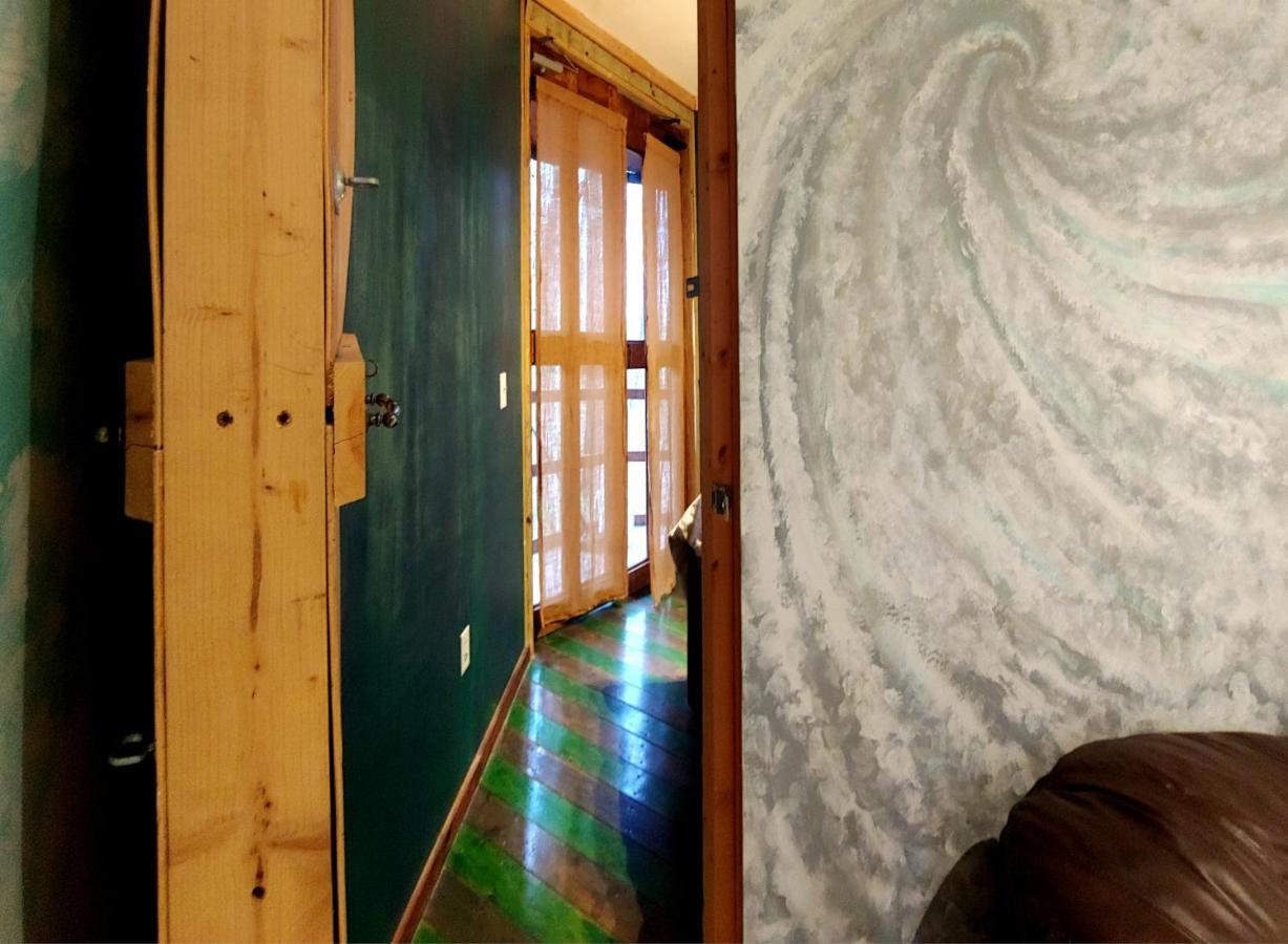 Lost River Hostel French Lick Bagian luar foto